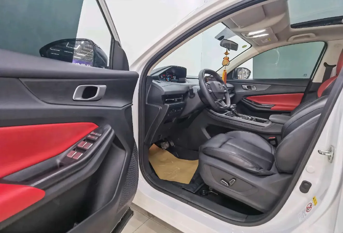 2022 ChangAn CS55 Plus 1.5T 180HP L4 7DCT,autocango,china used car exporter,china ev exporter,chinese used car exporter,chinese used ev exporter