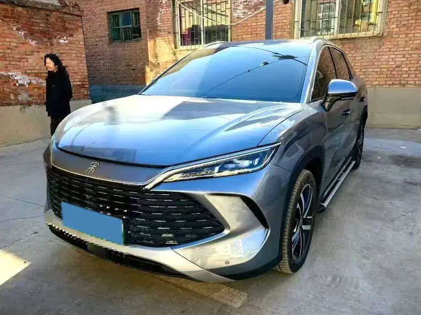 2024 BYD SongL DM-i 1.5L 101HP L4 E-CVT PHEV 18.3KWH