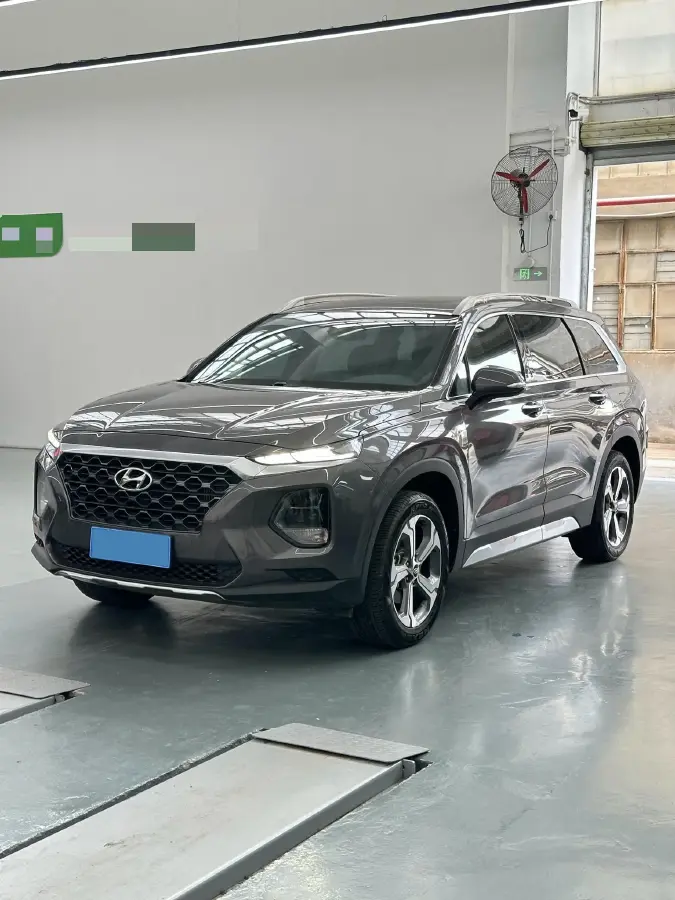 2021 Toyota RAV4 2.5L 178HP L4 E-CVT Hybrid