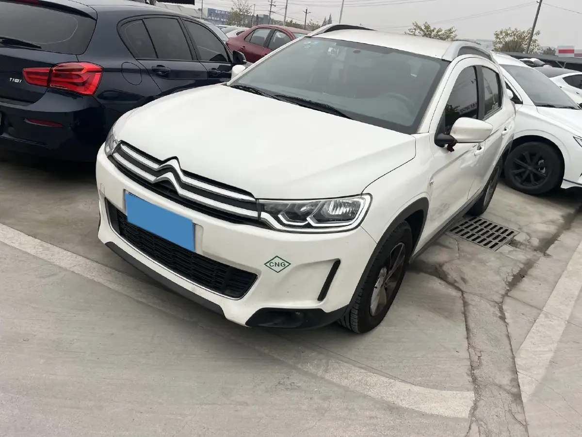2018 Citroen C3-XR 1.6L 117HP L4 5MT