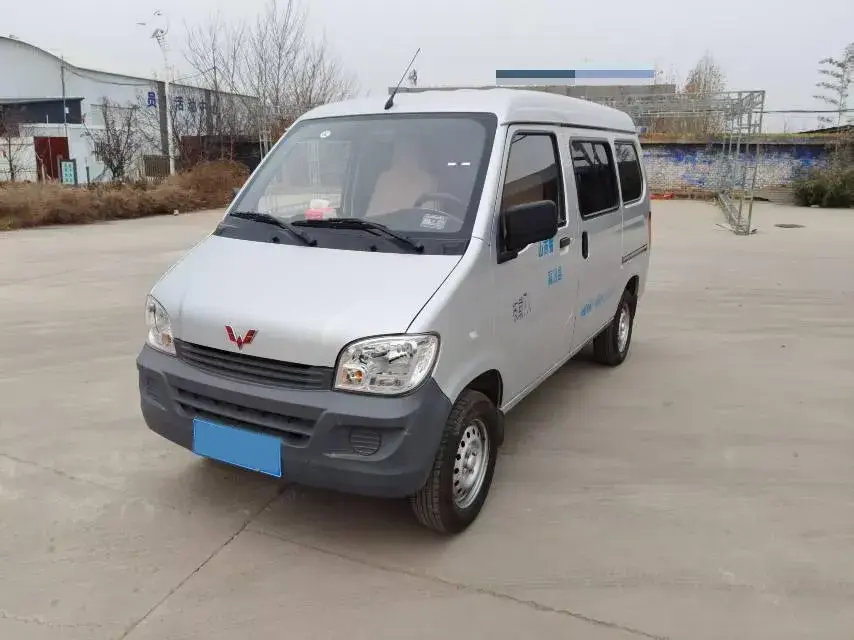 2020 WuLing ZhiGuang 1.2L 76HP L4 5MT