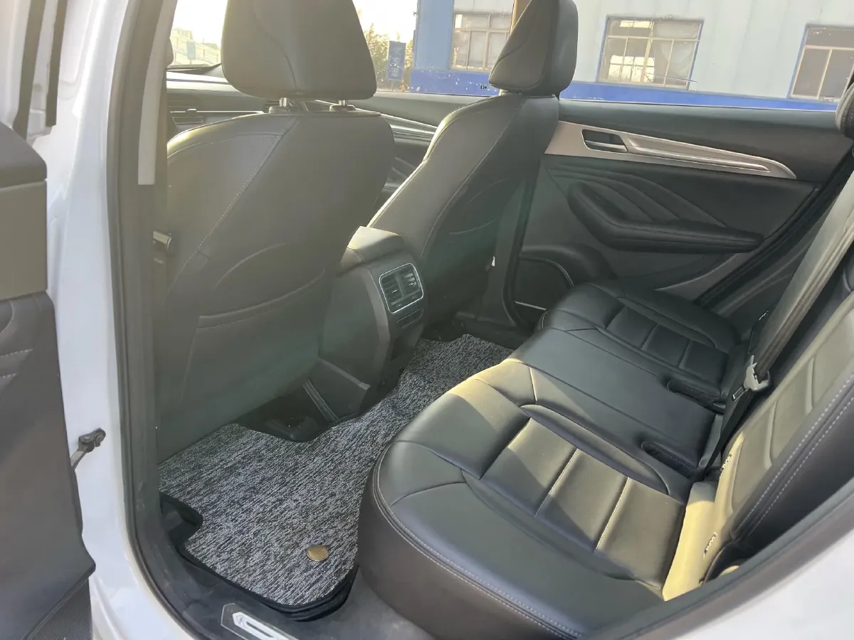 2019 Haval F7 1.5T 169HP L4 7DCT,autocango,china used car exporter,china ev exporter,chinese used car exporter,chinese used ev exporter