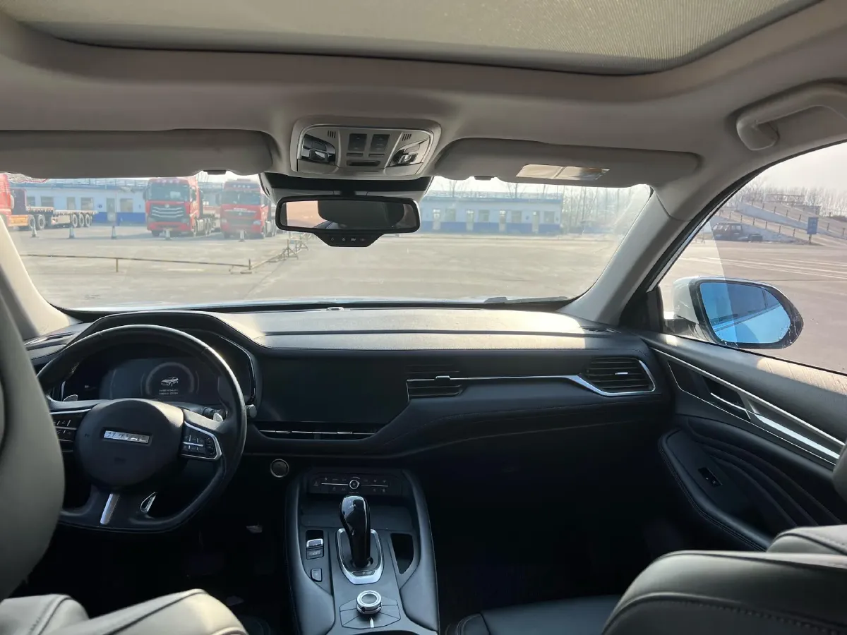 2019 Haval F7 1.5T 169HP L4 7DCT,autocango,china used car exporter,china ev exporter,chinese used car exporter,chinese used ev exporter