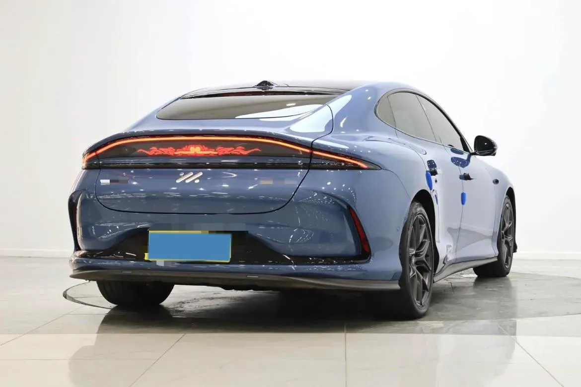 2024 IM L6 BEV 75KWH,autocango,china used car exporter,china ev exporter,chinese used car exporter,chinese used ev exporter