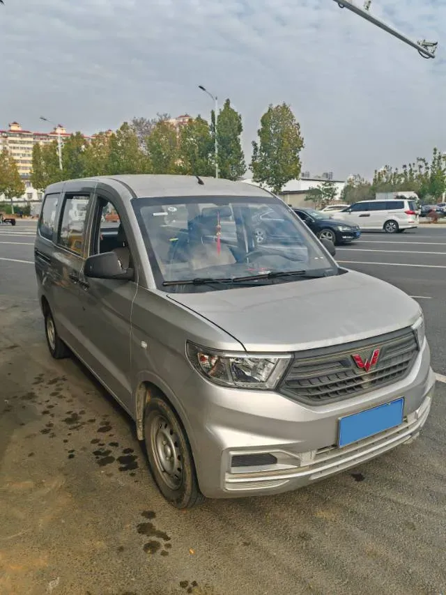 2022 JinBei Little Sea Lion X30 1.5L 102HP L4 5MT,autocango,china used car exporter,china ev exporter,chinese used car exporter,chinese used ev exporter