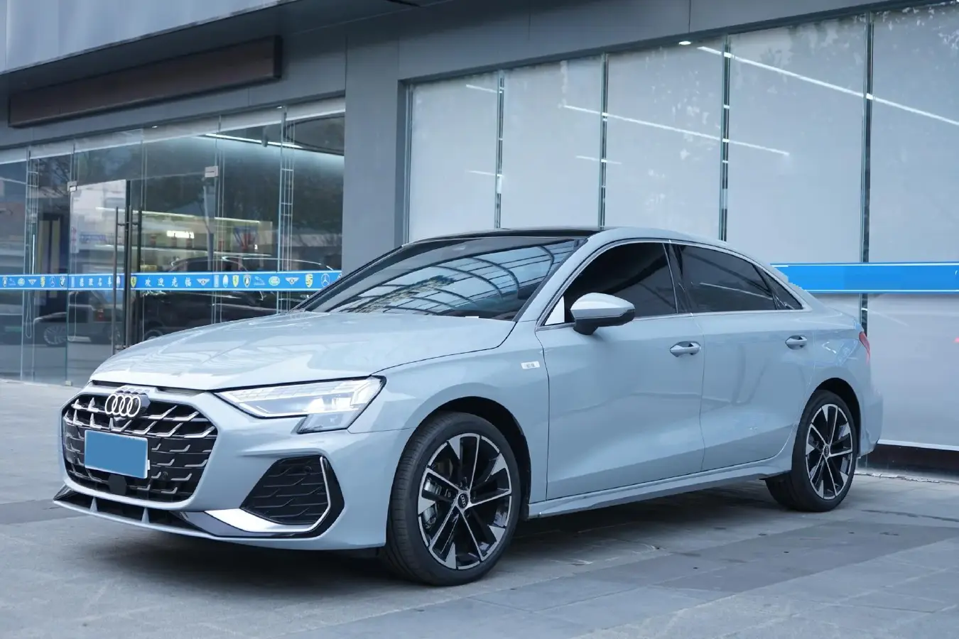 2025 Audi A3 1.5T 160HP L4 7DCT