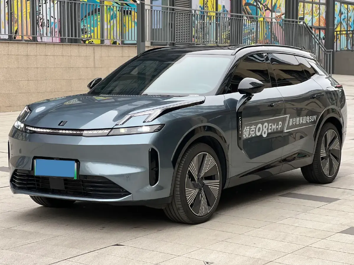 2025 Lincoln Corsair 2.0T 261HP L4 8AT