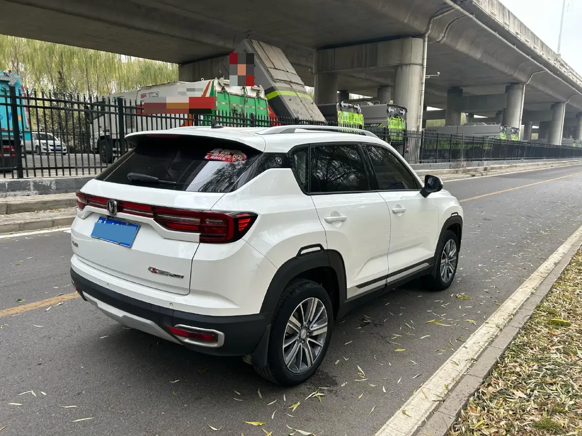 2019 ChangAn CS35 Plus 1.6L 128HP L4 5MT,autocango,china used car exporter,china ev exporter,chinese used car exporter,chinese used ev exporter