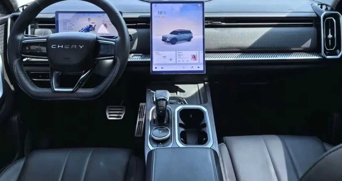 2023 Chery Exploration 06 1.6T 197HP L4 7DCT,autocango,china used car exporter,china ev exporter,chinese used car exporter,chinese used ev exporter