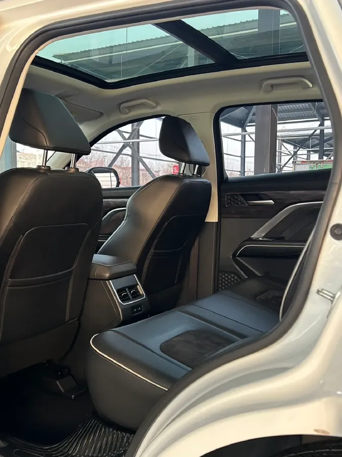 2021 Haval H6 1.5T 169HP L4 7DCT,autocango,china used car exporter,china ev exporter,chinese used car exporter,chinese used ev exporter