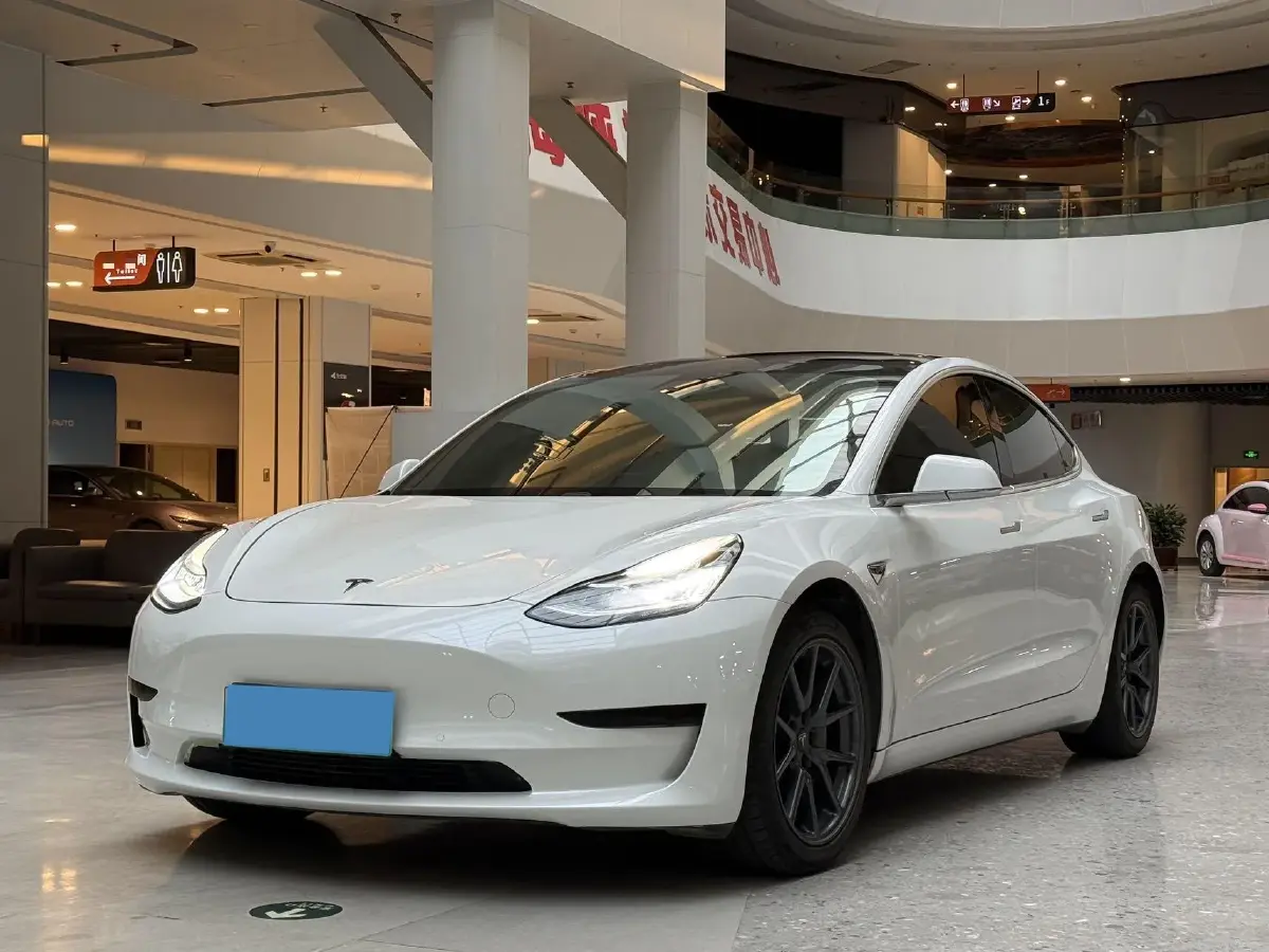 2020 Tesla Model 3 BEV 52KWH