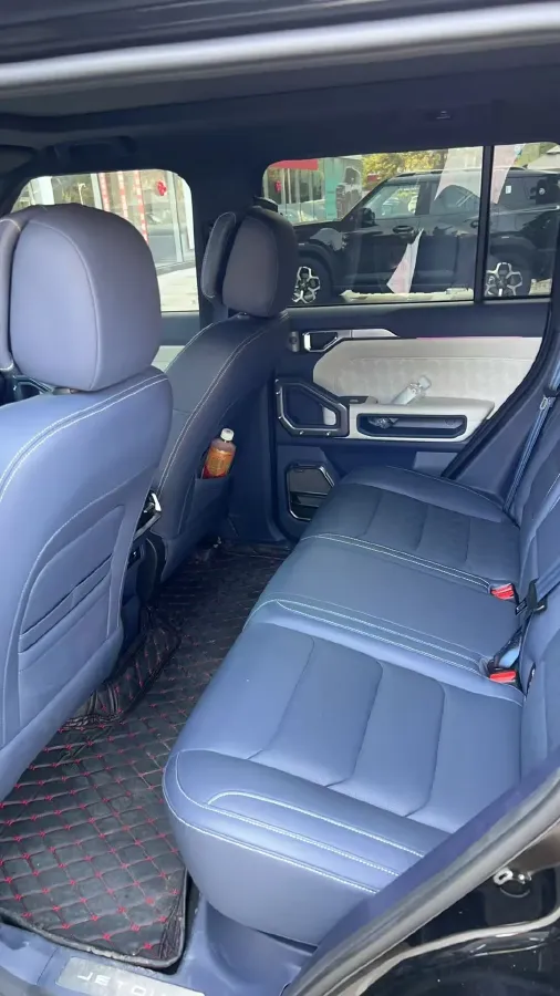 2024 Jetour ShanHai TravellerC-DM 1.5T 156HP L4 3DHT PHEV 43.24KWH,autocango,china used car exporter,china ev exporter,chinese used car exporter,chinese used ev exporter