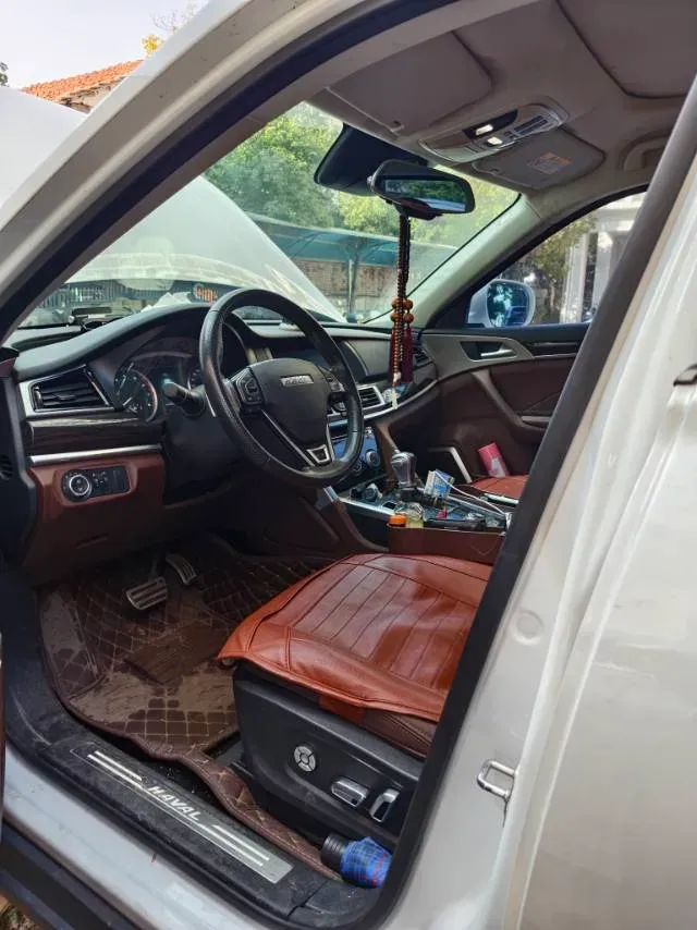 2017 Haval H7 2.0T 231HP L4 6DCT,autocango,china used car exporter,china ev exporter,chinese used car exporter,chinese used ev exporter