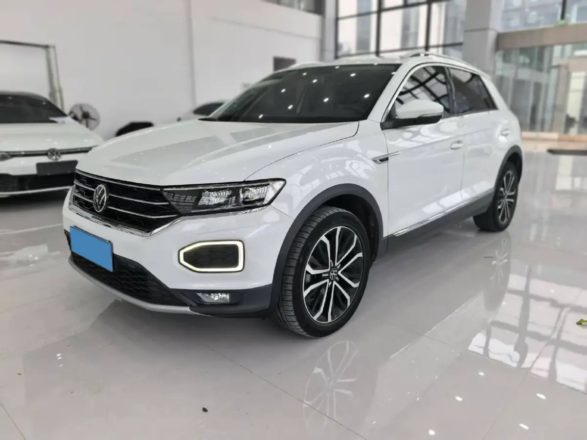 2021 Volkswagen T-Roc 1.4T 150HP L4 7DCT