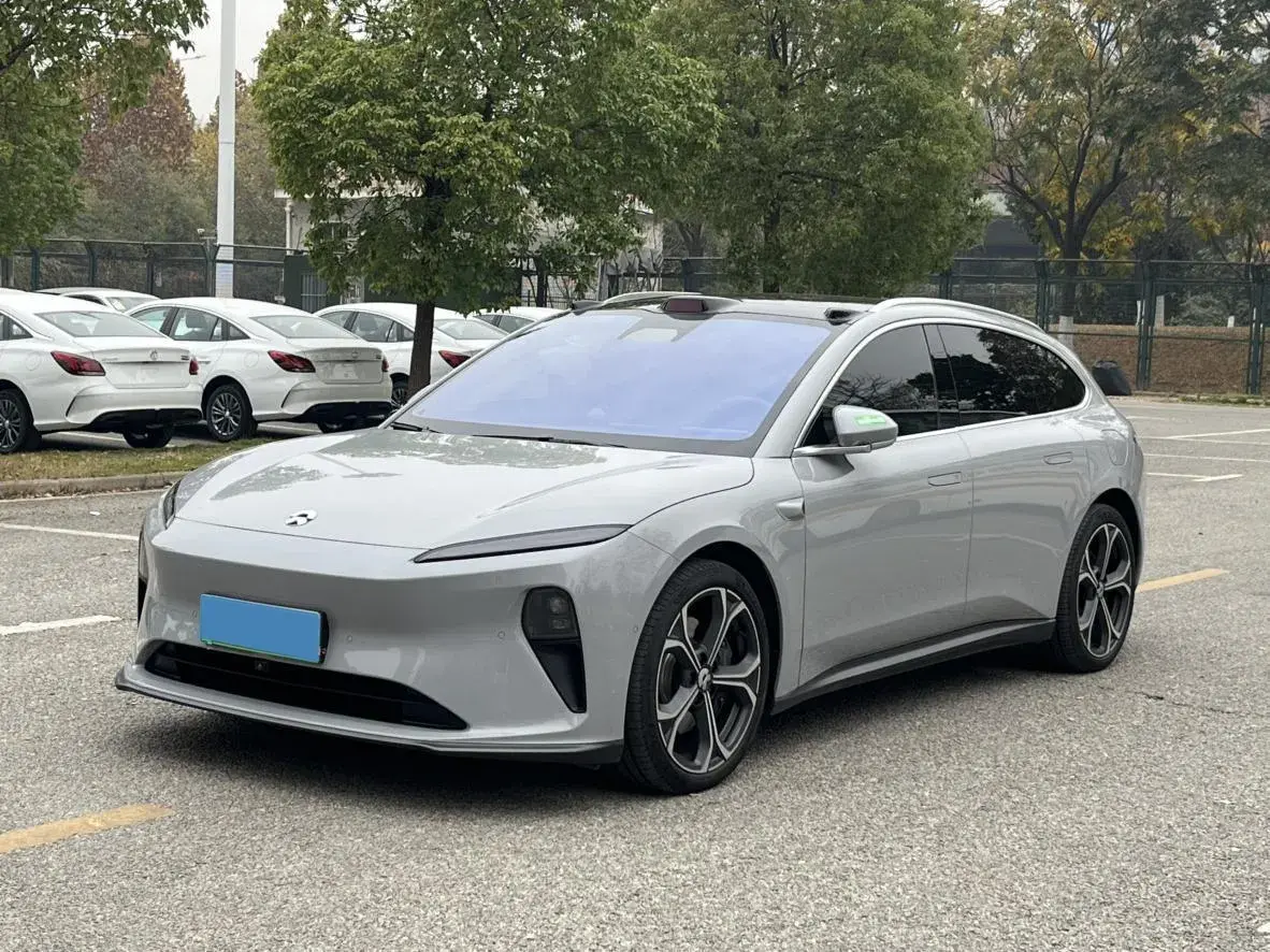 2024 NIO ET5T BEV 75KWH