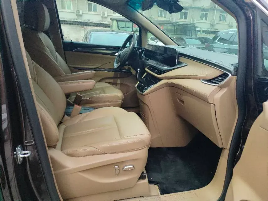 2020 Buick GL8 2.0T 237HP L4 9AT,autocango,china used car exporter,china ev exporter,chinese used car exporter,chinese used ev exporter