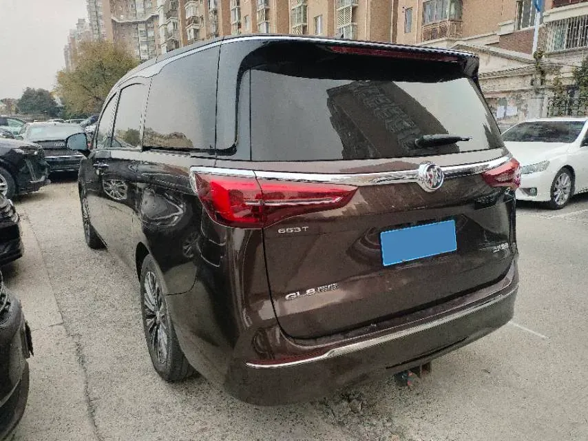 2020 Buick GL8 2.0T 237HP L4 9AT,autocango,china used car exporter,china ev exporter,chinese used car exporter,chinese used ev exporter