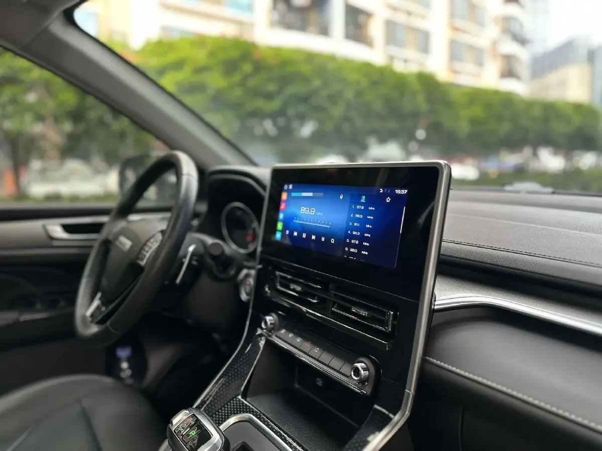 2021 Haval M6 1.5T 150HP L4 7DCT,autocango,china used car exporter,china ev exporter,chinese used car exporter,chinese used ev exporter