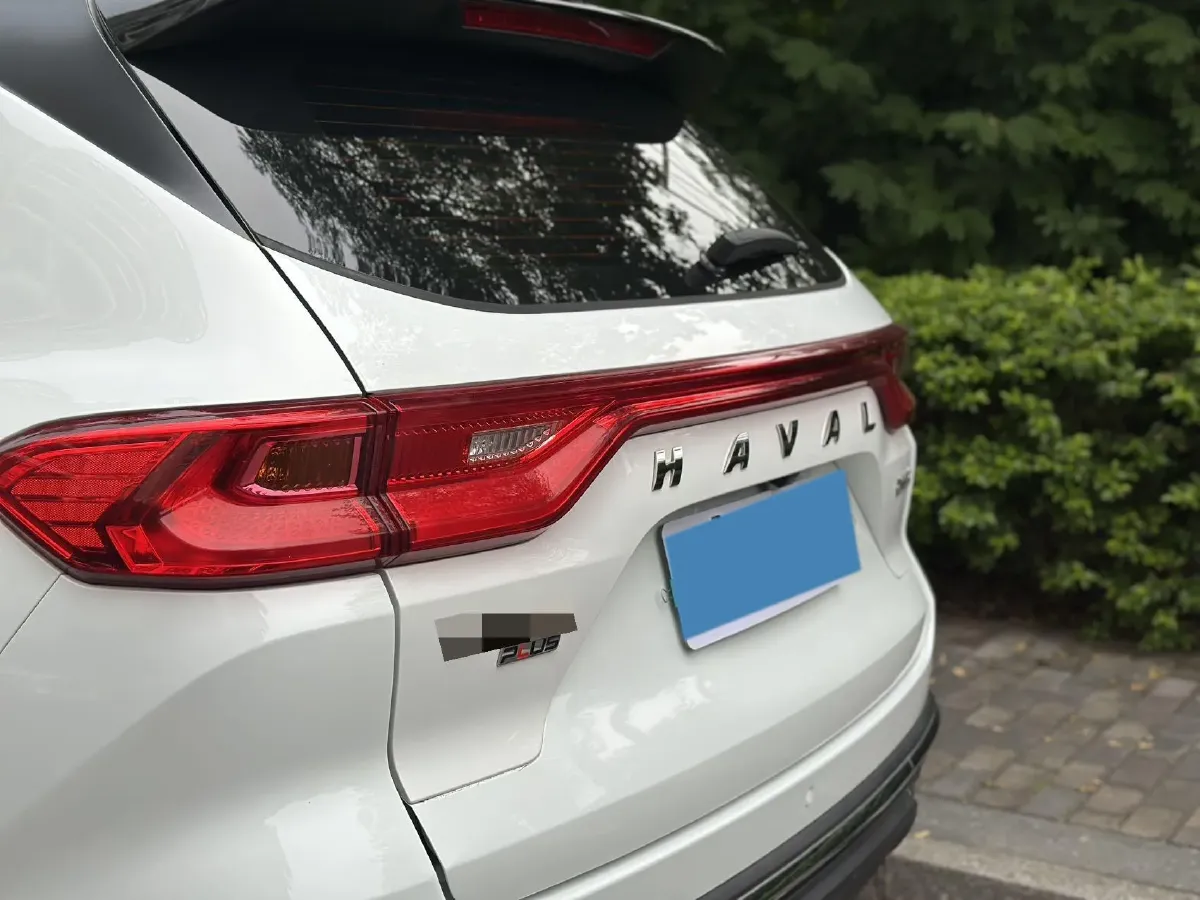 2021 Haval M6 1.5T 150HP L4 7DCT,autocango,china used car exporter,china ev exporter,chinese used car exporter,chinese used ev exporter
