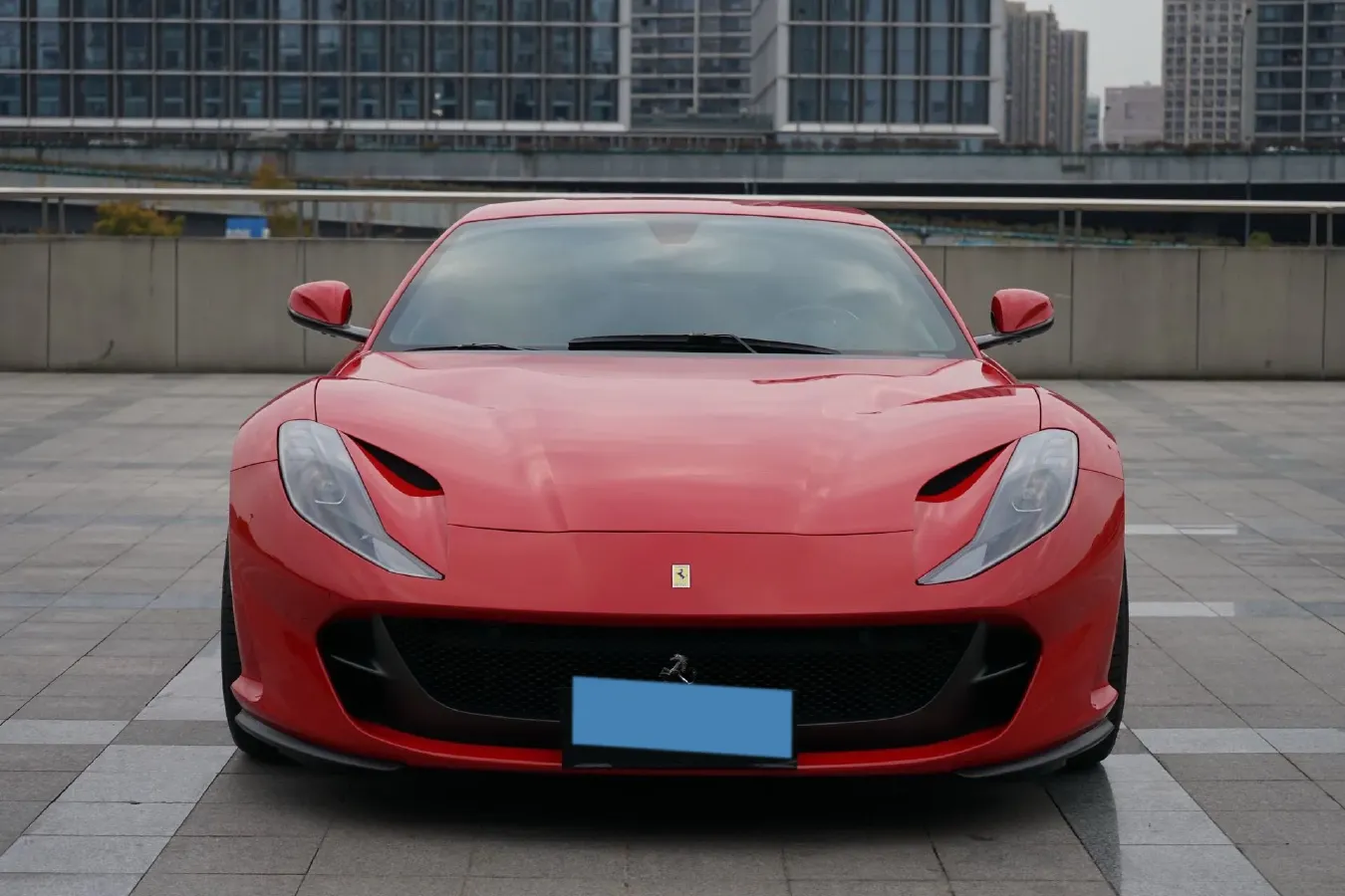 2017 Ferrari 812 6.5L 800HP V12 7DCT,autocango,china used car exporter,china ev exporter,chinese used car exporter,chinese used ev exporter