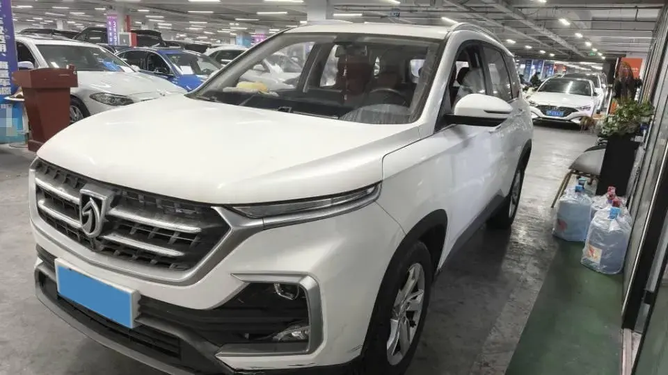 2019 BaoJun 530 1.5T 151HP L4 CVT