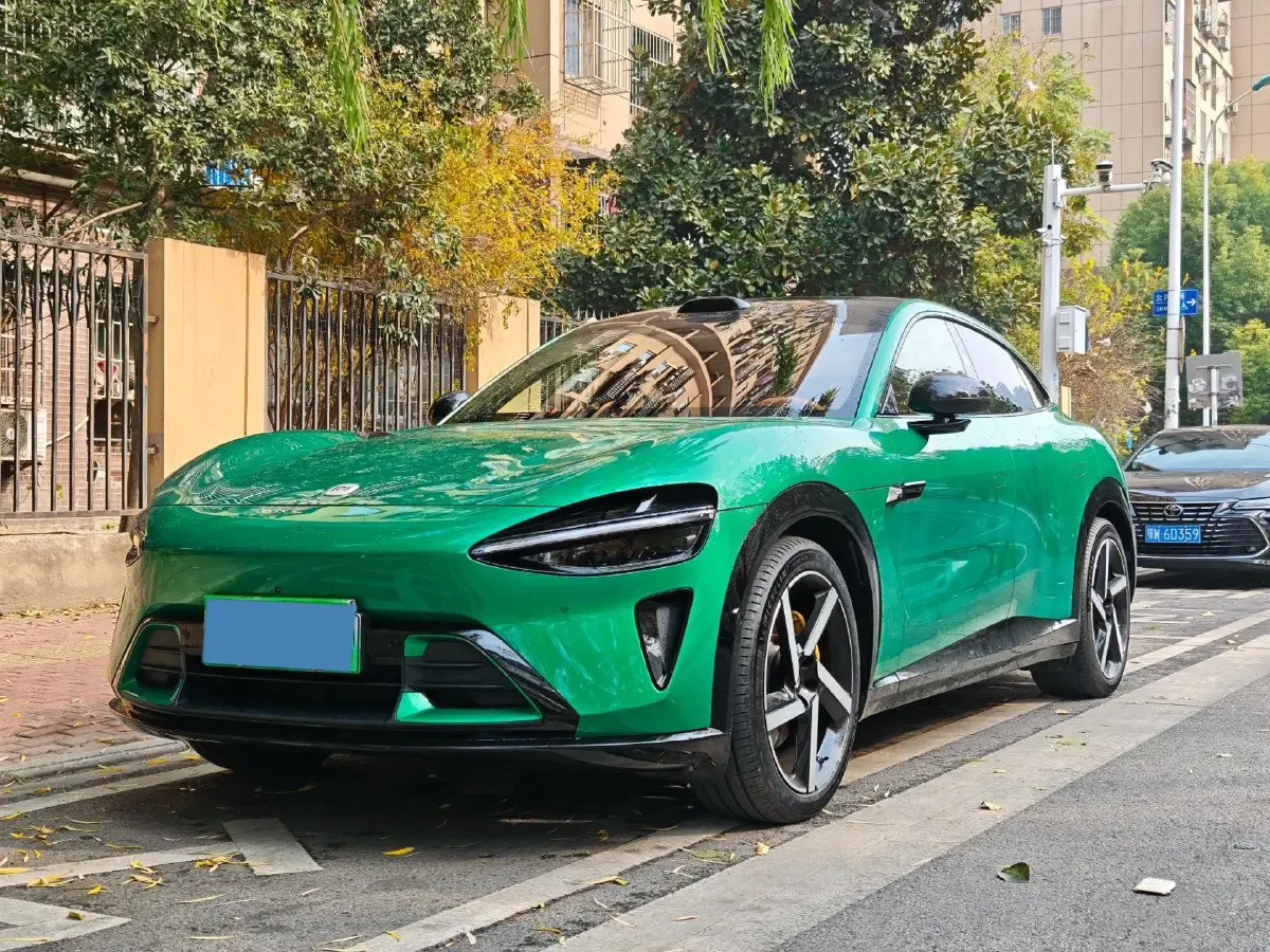 2025 MI YU7 BEV 101.7KWH