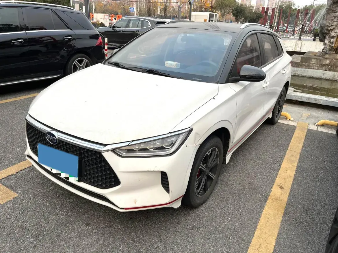 2019 BYD e2 BEV 35.2KWH
