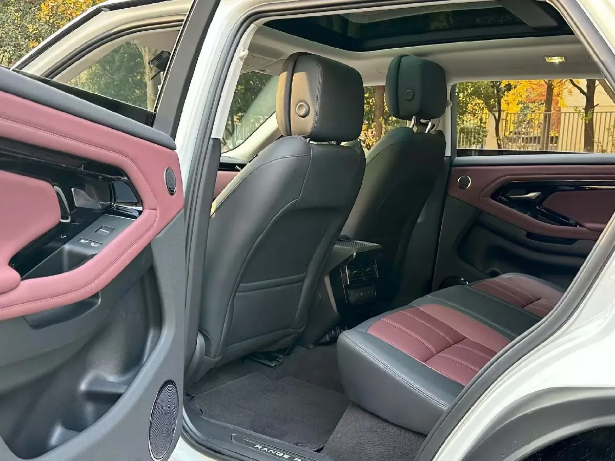 2024 Land Rover Range Rover Evoque 2.0T 249HP L4 9AT,autocango,china used car exporter,china ev exporter,chinese used car exporter,chinese used ev exporter