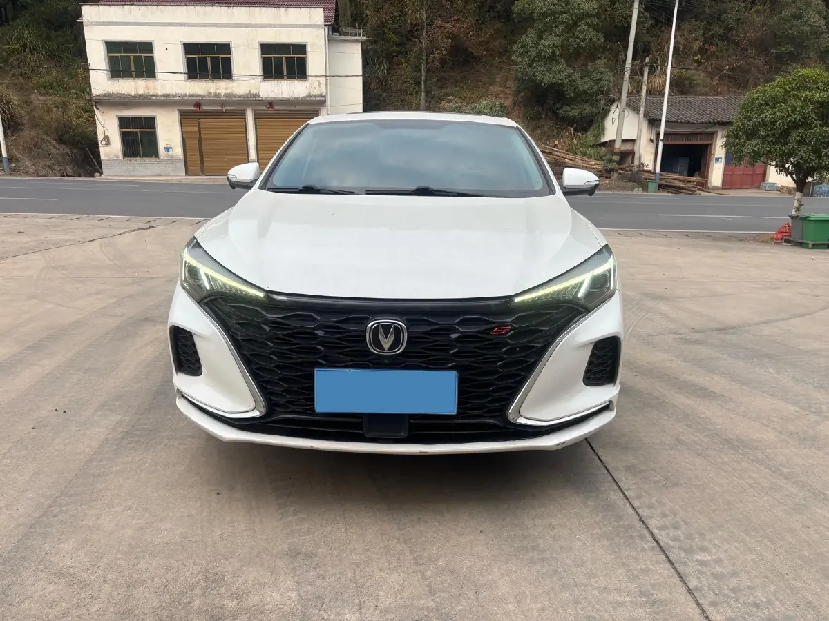 2021 ChangAn Eado 1.4T 160HP L4 7DCT,autocango,china used car exporter,china ev exporter,chinese used car exporter,chinese used ev exporter