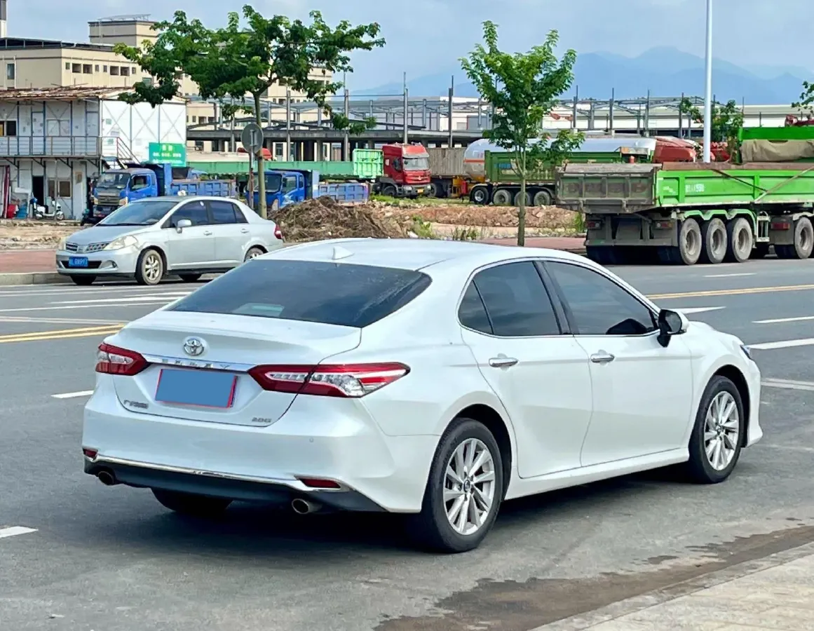 2021 Toyota Camry 2.0L 178HP L4 CVT,autocango,china used car exporter,china ev exporter,chinese used car exporter,chinese used ev exporter
