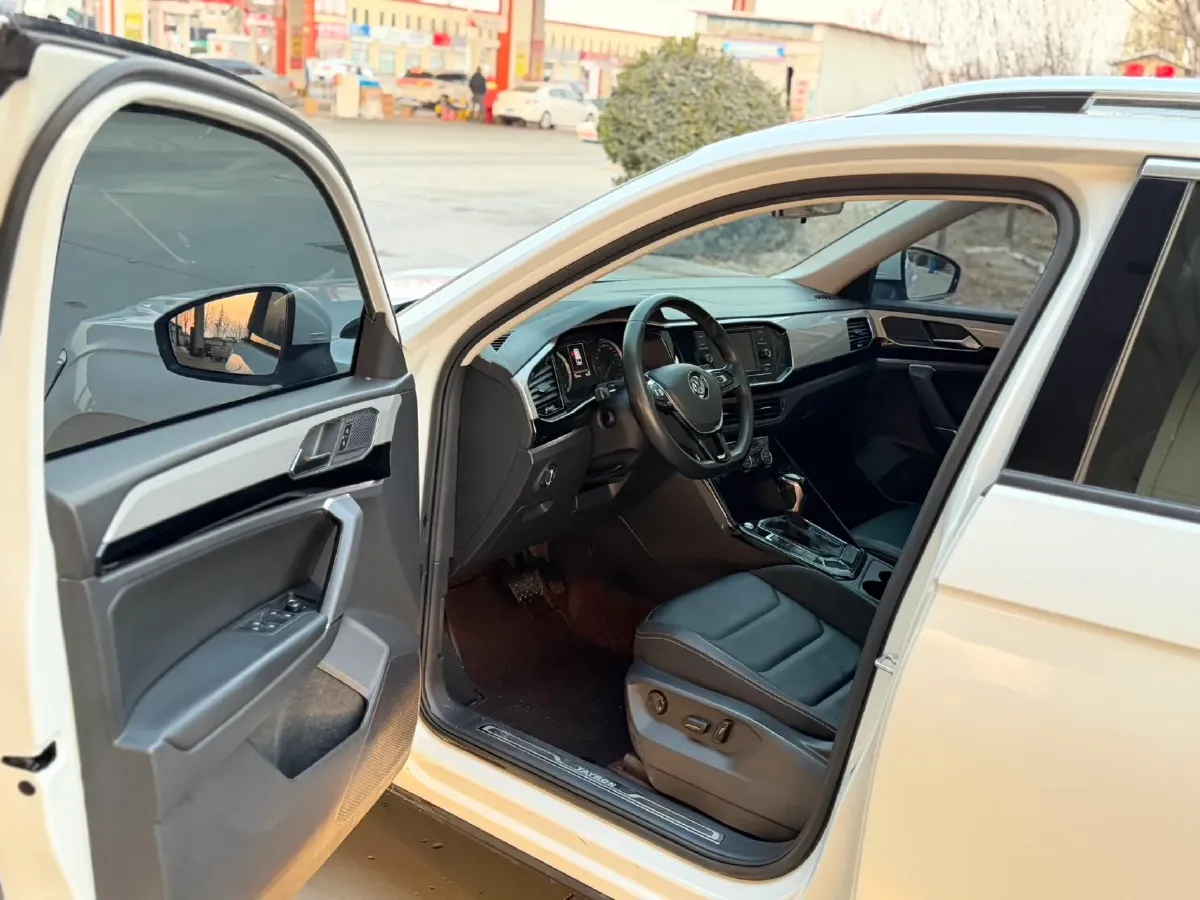 2019 Renault Koleos 2.0L 154HP L4 CVT,autocango,china used car exporter,china ev exporter,chinese used car exporter,chinese used ev exporter