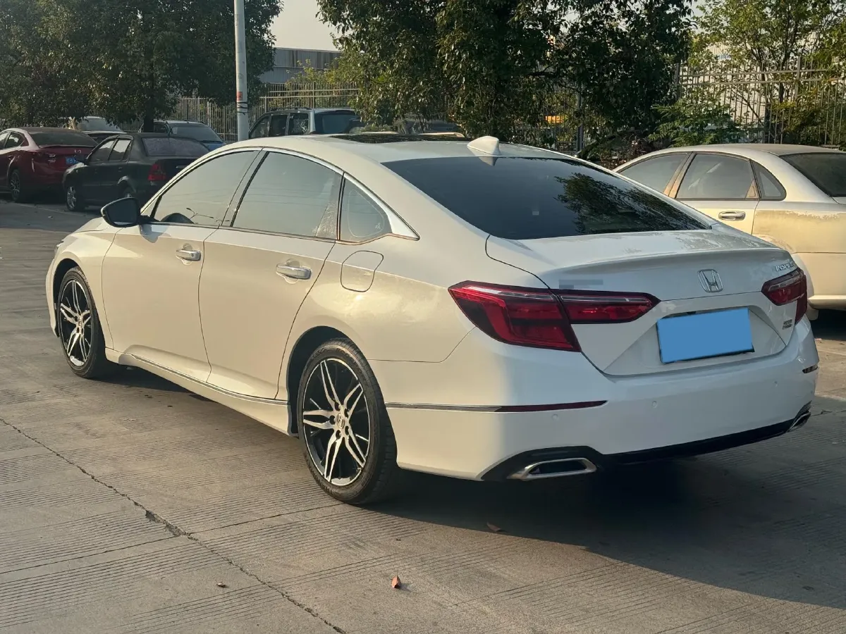 2022 Honda Inspire 1.5T 194HP L4 CVT,autocango,china used car exporter,china ev exporter,chinese used car exporter,chinese used ev exporter