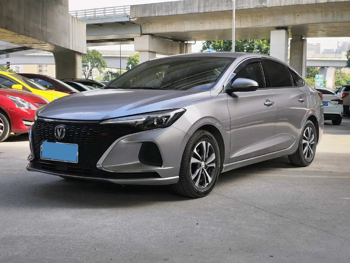 2020 ChangAn Eado 1.4T 158HP L4 7DCT 2020 ChangAn Eado 1.4T 158HP L4 7DCT