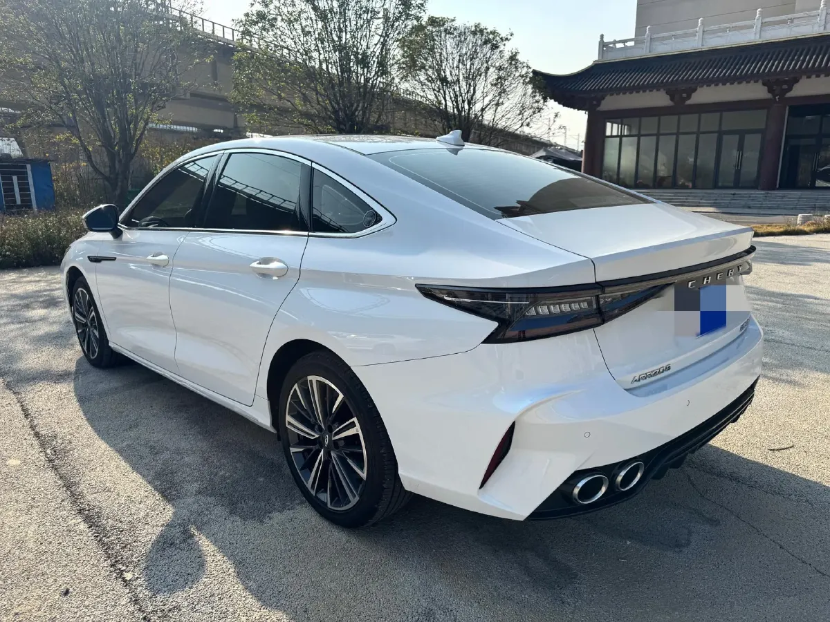 2025 Chery Arrizo 8 1.6T 197HP L4 7DCT,autocango,china used car exporter,china ev exporter,chinese used car exporter,chinese used ev exporter