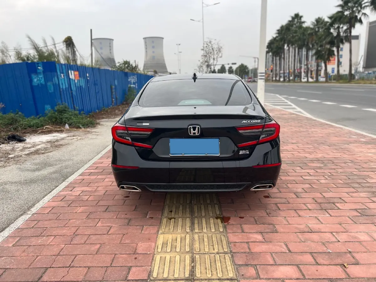2022 Honda Accord 1.5T 194HP L4 CVT,autocango,china used car exporter,china ev exporter,chinese used car exporter,chinese used ev exporter