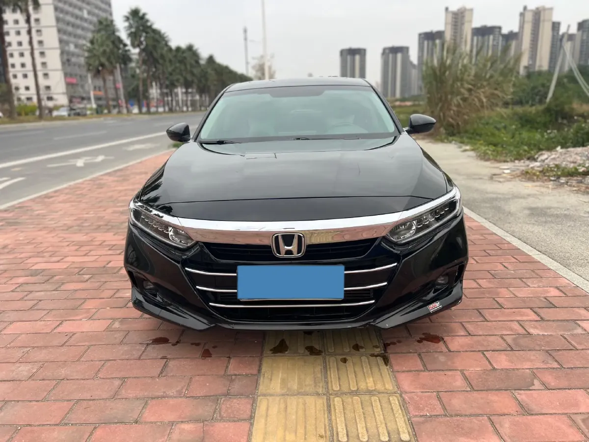 2022 Honda Accord 1.5T 194HP L4 CVT,autocango,china used car exporter,china ev exporter,chinese used car exporter,chinese used ev exporter