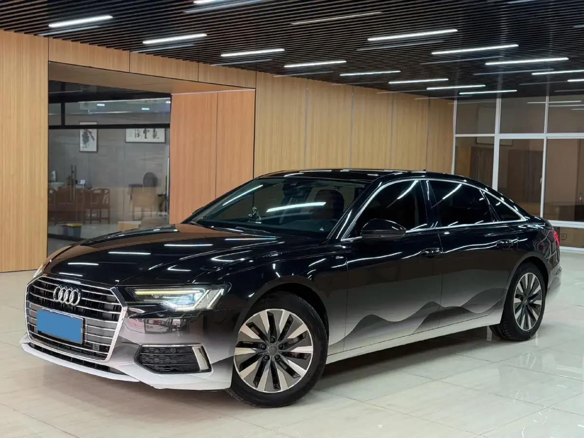 2019 Mercedes-Benz E Class 1.5T 184HP L4 9AT