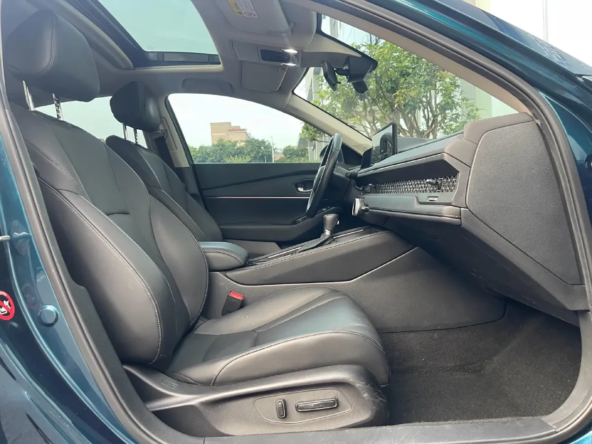 2023 Honda Accord 1.5T 192HP L4 CVT,autocango,china used car exporter,china ev exporter,chinese used car exporter,chinese used ev exporter