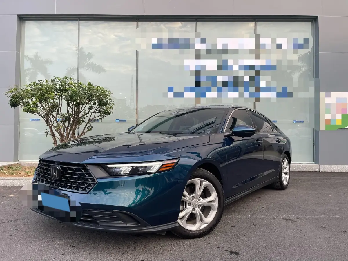 2023 Honda Accord 1.5T 192HP L4 CVT
