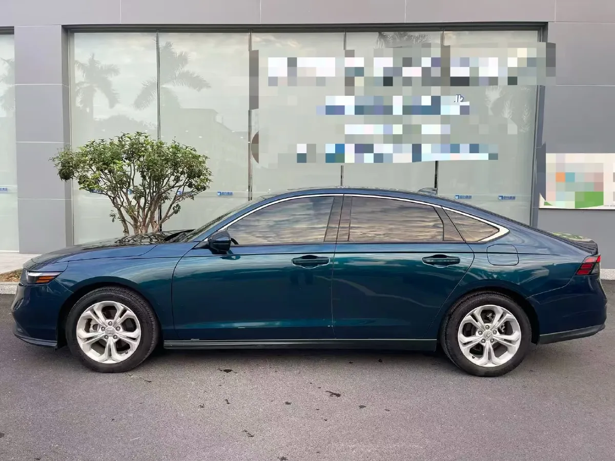 2023 Honda Accord 1.5T 192HP L4 CVT,autocango,china used car exporter,china ev exporter,chinese used car exporter,chinese used ev exporter