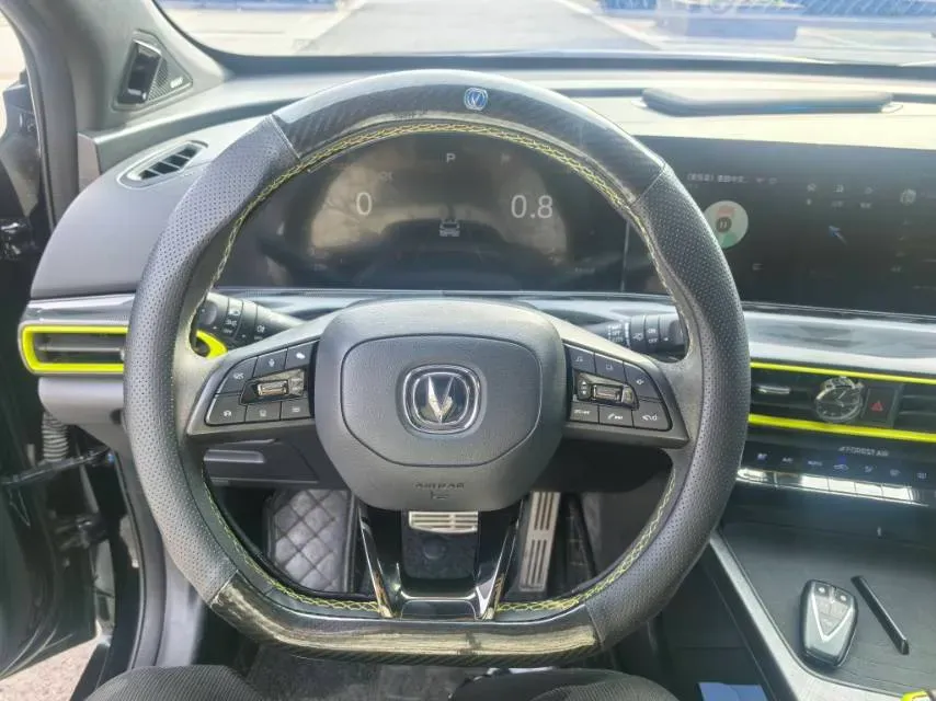 2022 ChangAn UNI-T 1.5T 188HP L4 7DCT,autocango,china used car exporter,china ev exporter,chinese used car exporter,chinese used ev exporter