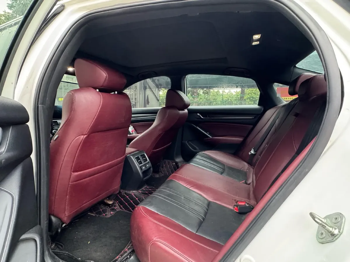 2022 Honda Inspire 1.5T 194HP L4 CVT,autocango,china used car exporter,china ev exporter,chinese used car exporter,chinese used ev exporter