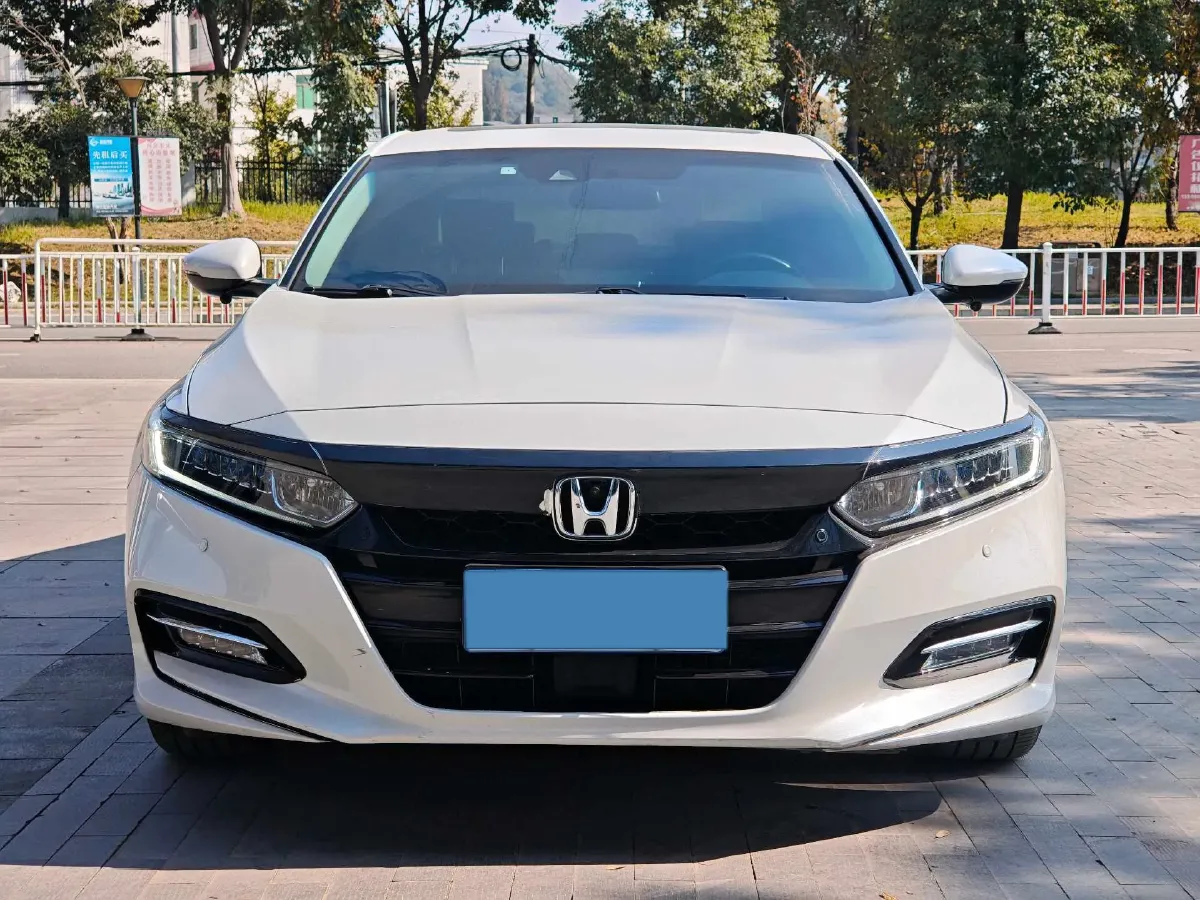 2018 Honda Accord 2.0L 146HP L4 E-CVT Hybrid,autocango,china used car exporter,china ev exporter,chinese used car exporter,chinese used ev exporter
