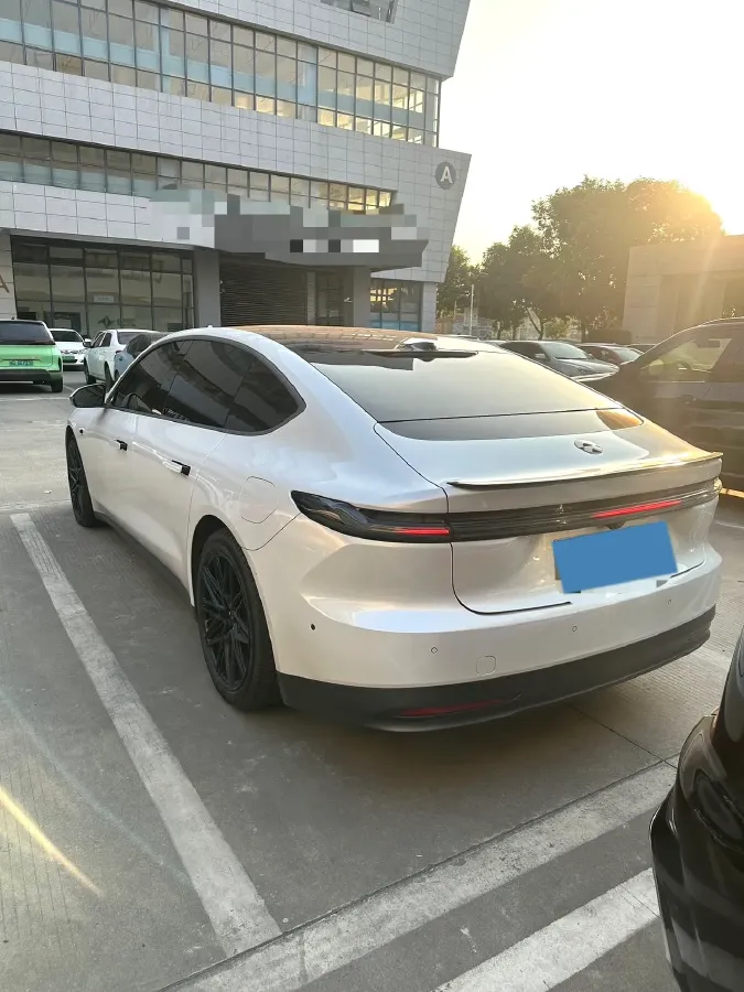 2021 Volkswagen ID.6 Crozz BEV 84.8KWH,autocango,china used car exporter,china ev exporter,chinese used car exporter,chinese used ev exporter