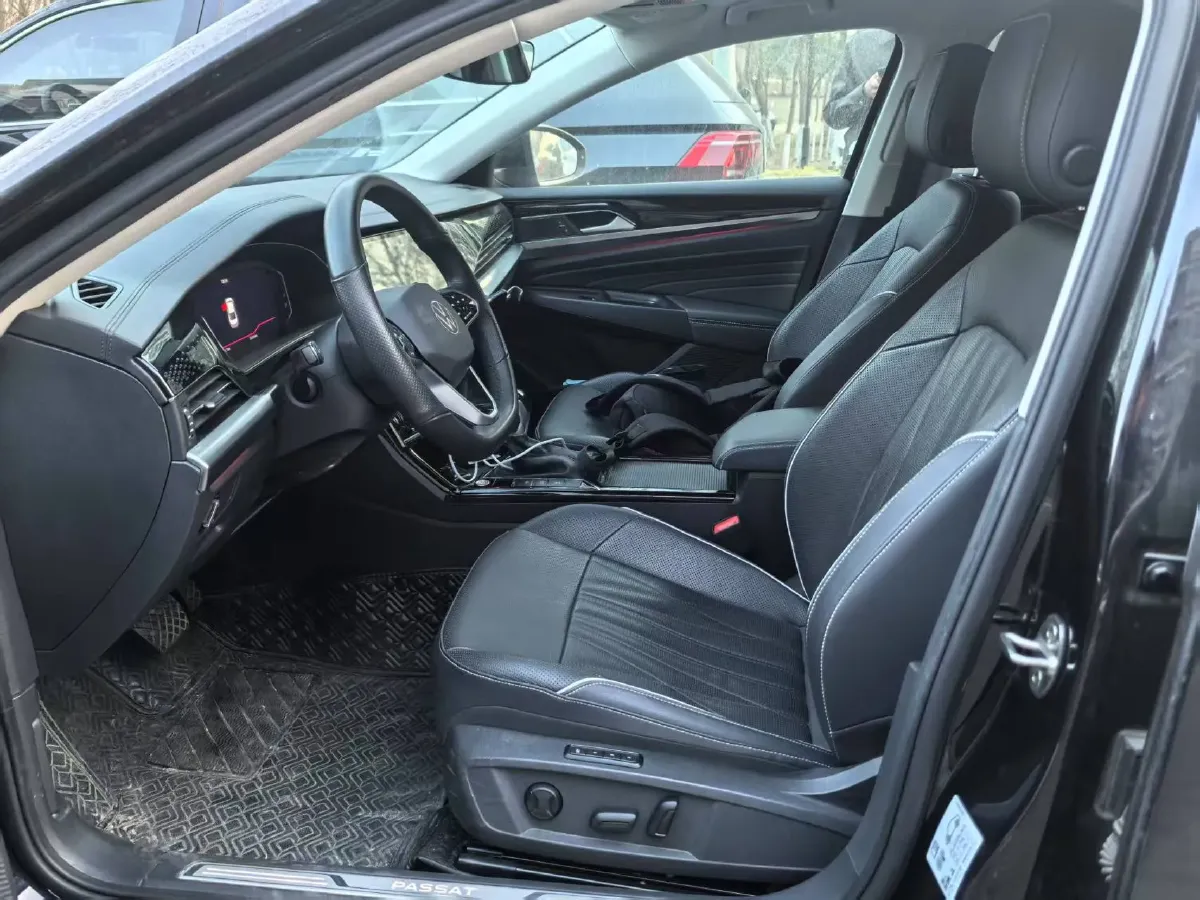 2023 Volkswagen Passat 2.0T 186HP L4 7DCT,autocango,china used car exporter,china ev exporter,chinese used car exporter,chinese used ev exporter