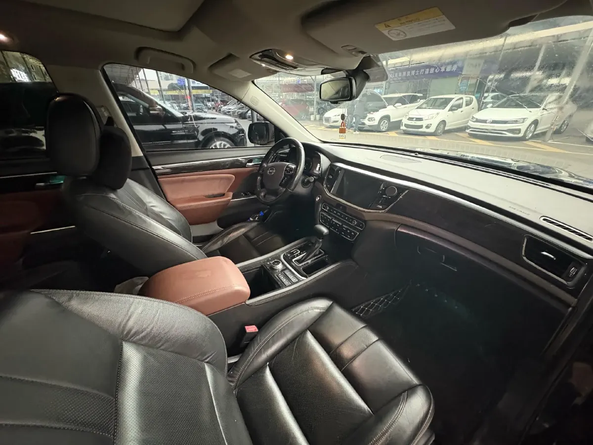 2017 GAC Trumpchi GS8 2.0T 201HP L4 6AT,autocango,china used car exporter,china ev exporter,chinese used car exporter,chinese used ev exporter