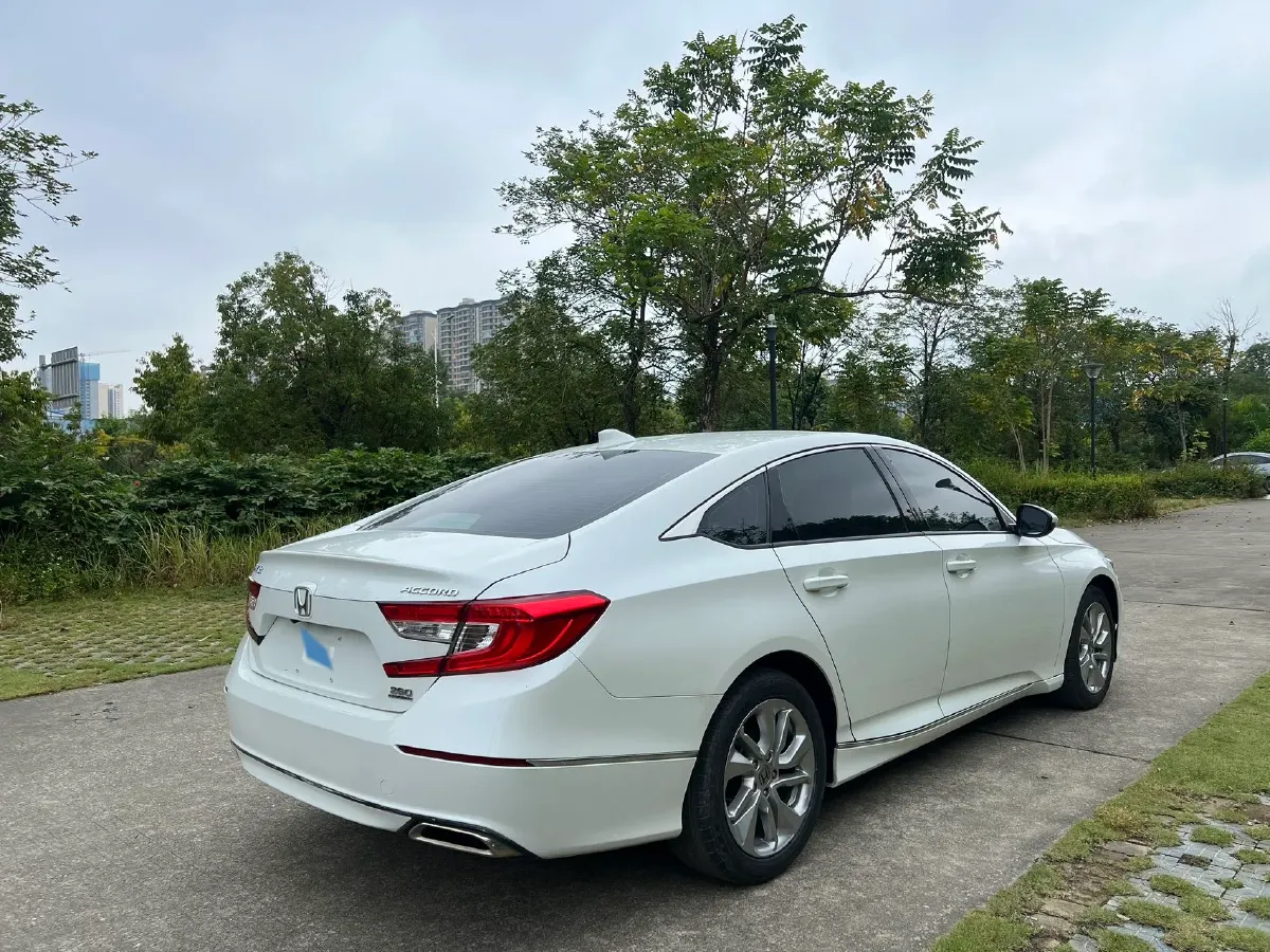 2018 Honda Accord 1.5T 194HP L4 CVT,autocango,china used car exporter,china ev exporter,chinese used car exporter,chinese used ev exporter