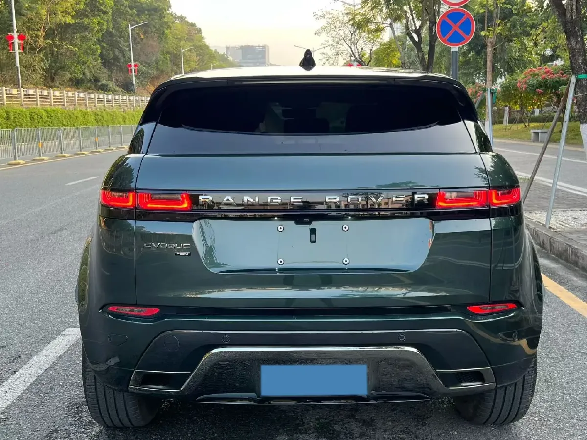 2023 Land Rover Range Rover Evoque 2.0T 249HP L4 9AT,autocango,china used car exporter,china ev exporter,chinese used car exporter,chinese used ev exporter