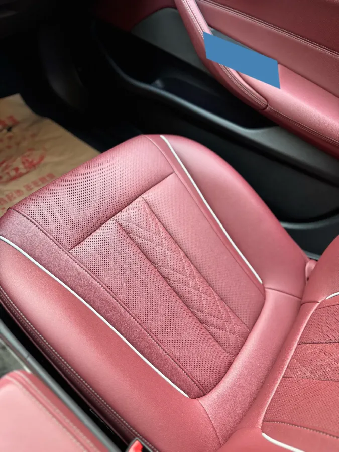 2022 BMW 5 Series 2.0T 184HP L4 8AT,autocango,china used car exporter,china ev exporter,chinese used car exporter,chinese used ev exporter