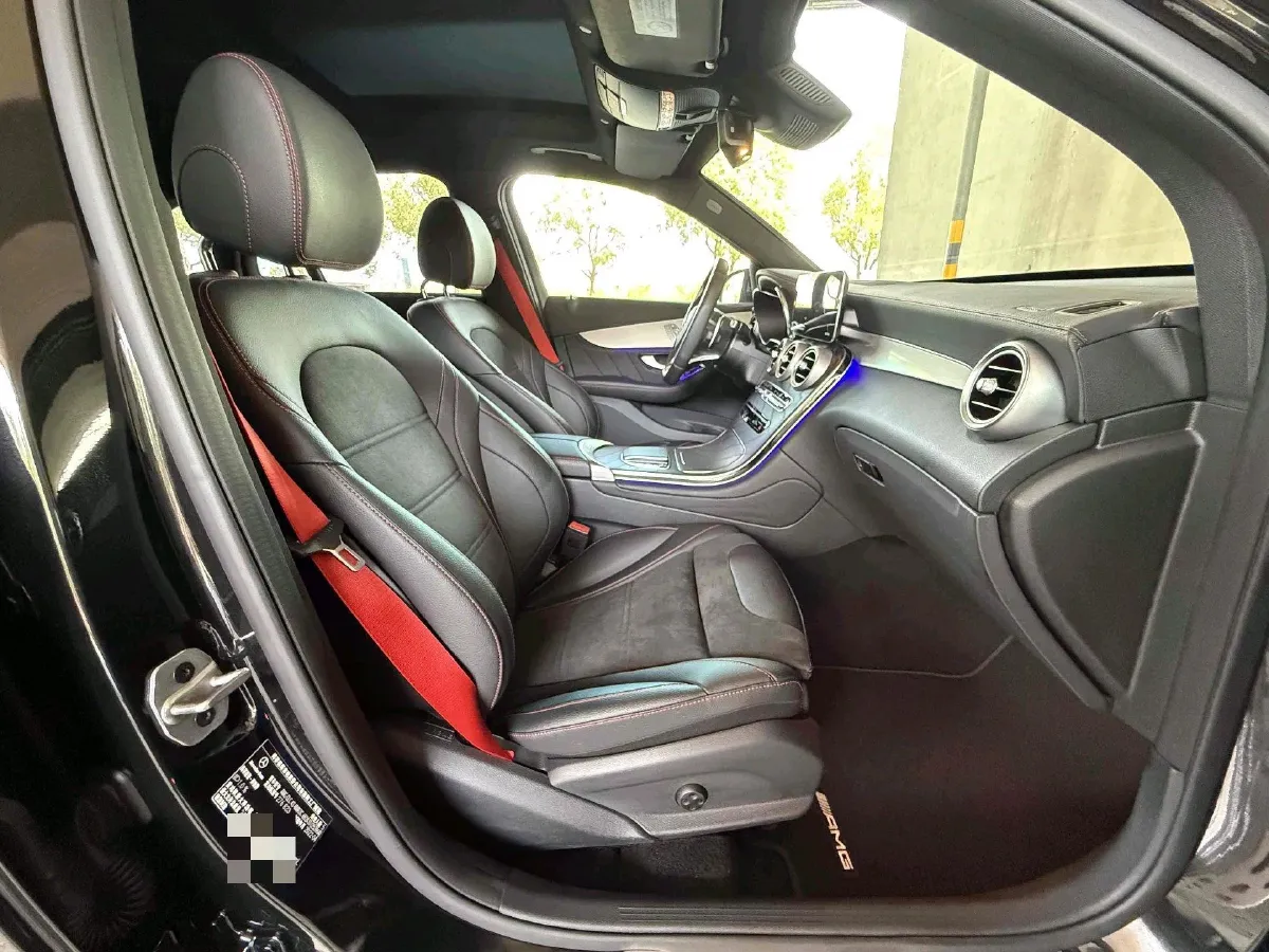 2022 Mercedes-Benz GLC AMG 3.0T 390HP V6 9AT,autocango,china used car exporter,china ev exporter,chinese used car exporter,chinese used ev exporter